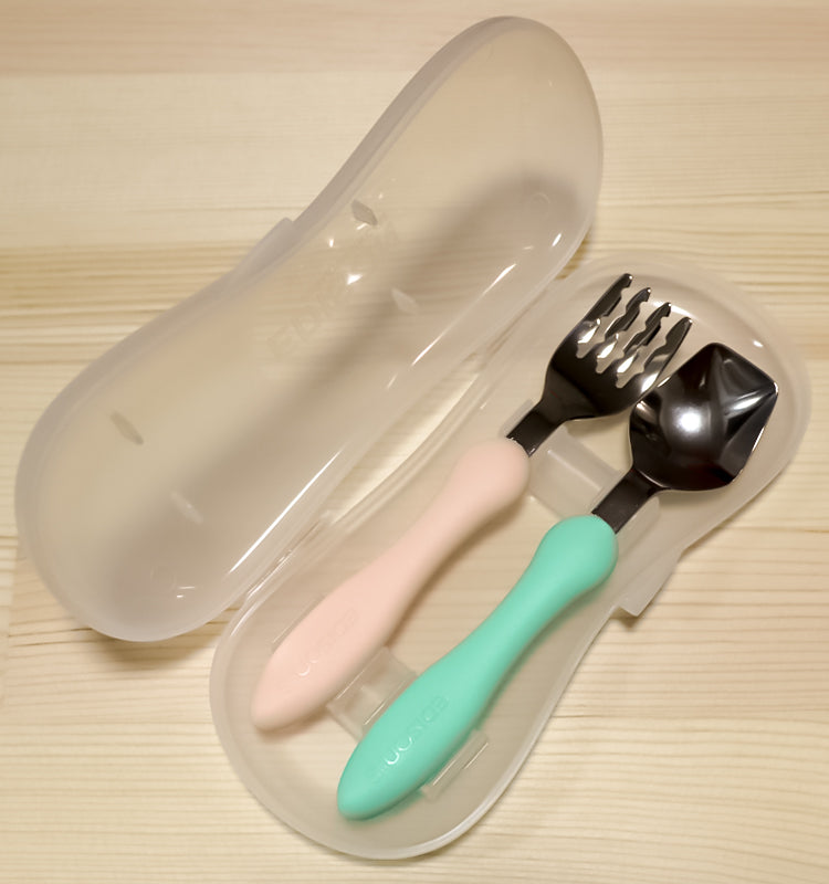 KJC 마마 베이비 스푼 포크 케이스 포함 세트 - 주방·식기 - 하카타몰