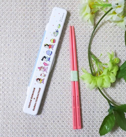 스케이터 짱구 X 산리오 캐릭터 소리나지 않는 항균 젓가락 세트 18cm - 주방·식기 - 하카타몰