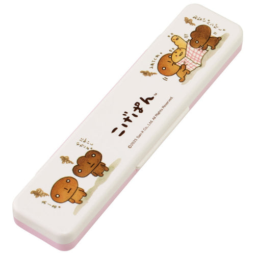 스케이터 코게빵 캐릭터 소리나지 않는 콤비세트 (스푼,젓가락,케이스) 18cm CCS3SA - 주방·식기 - 하카타몰